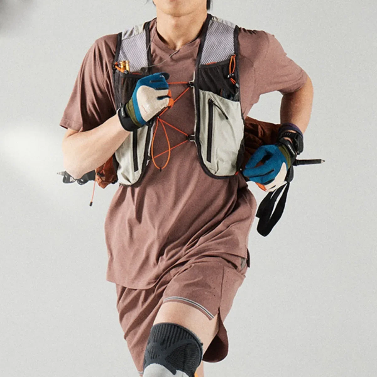 Outdoor Adventure Vest - เสื้อกั๊กน้ำหนักเบาสำหรับเดินป่ากลางแจ้งในฤดูร้อน ใช้งานได้หลากหลาย เหมาะสำหรับวิ่งออฟโรดและตั้งแคมป์กลางแจ้ง สำหรับทั้งผู้ชายและผู้หญิง