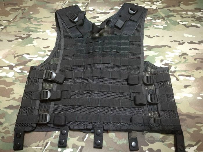 เสื้อกั๊กยุทธวิธีแบบโมดูลาร์ V - Outdoor Adventure Vest บทวิจารณ์และราคา
