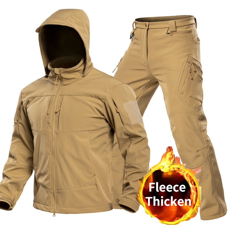 ชุดเสื้อผ้าซอฟต์เชลล์สำหรับผู้ - Outdoor Adventure Camp บทวิจารณ์และราคา